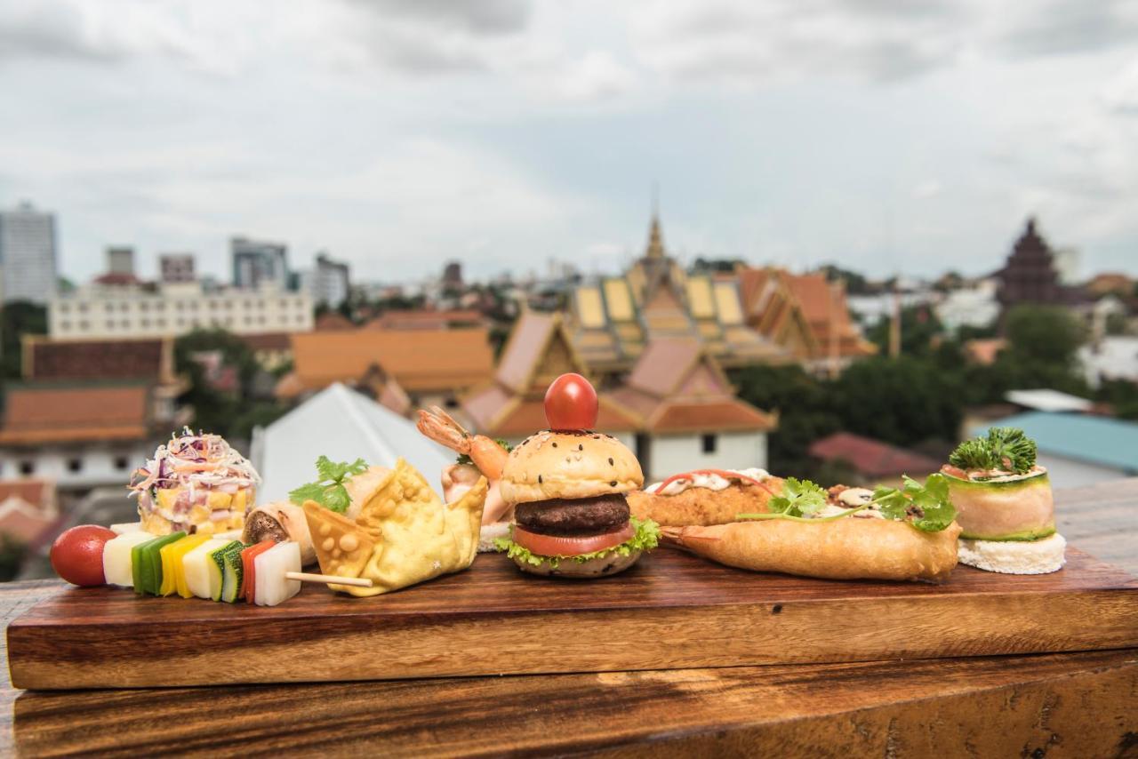 Patio Hotel & Urban Resort Phnom Penh Zewnętrze zdjęcie