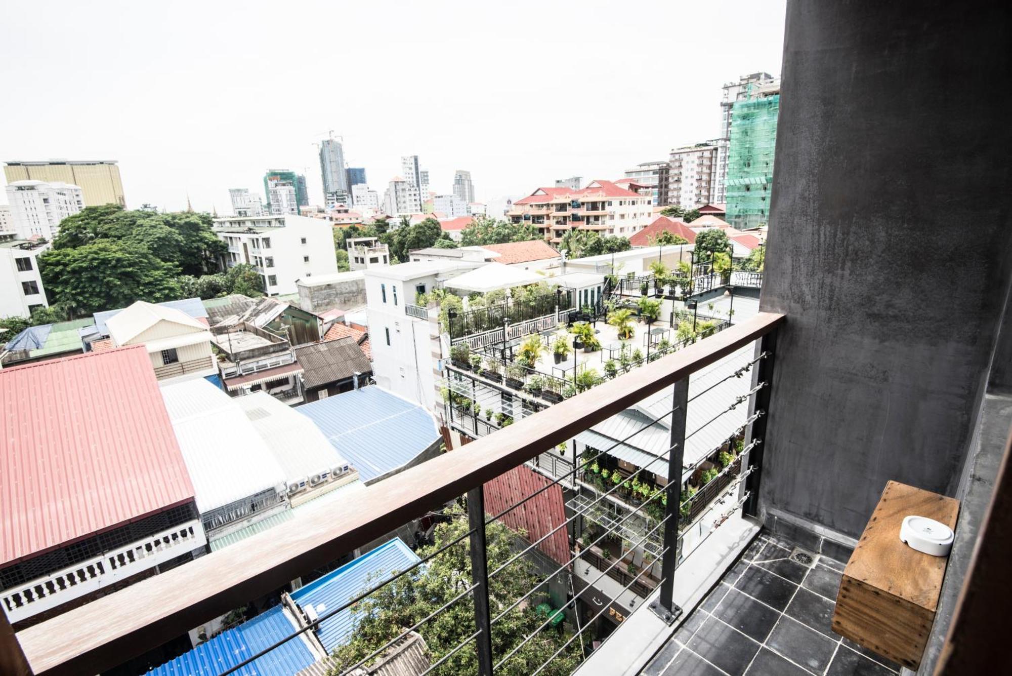 Patio Hotel & Urban Resort Phnom Penh Zewnętrze zdjęcie