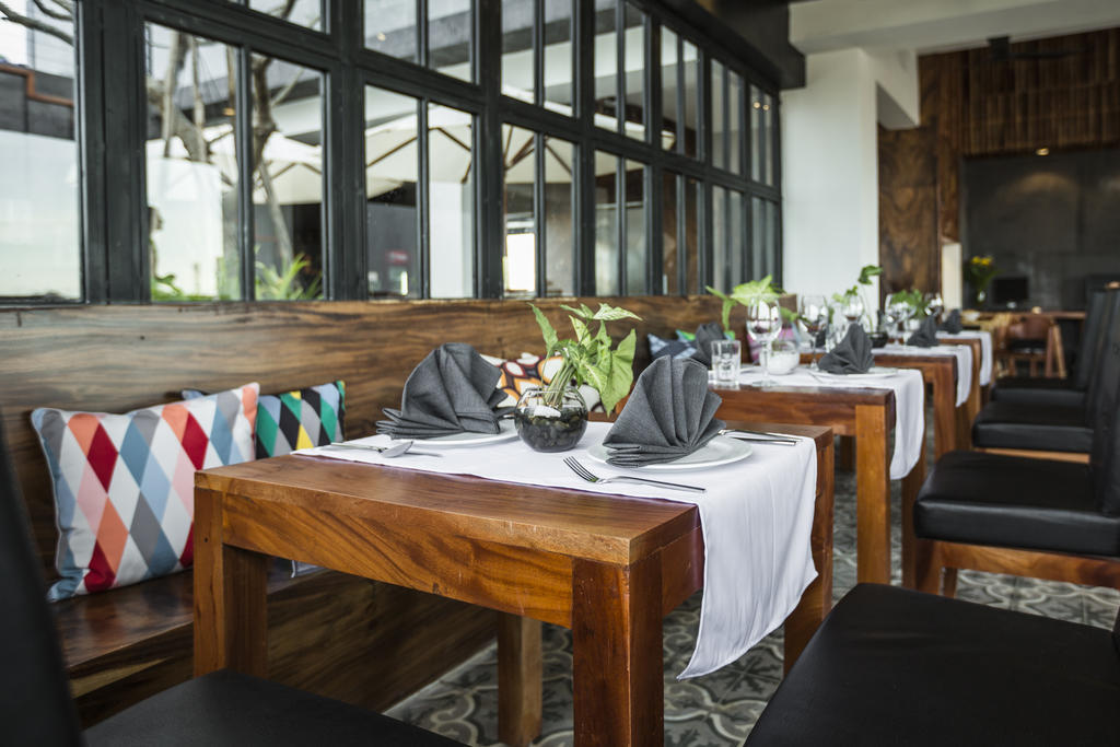 Patio Hotel & Urban Resort Phnom Penh Zewnętrze zdjęcie